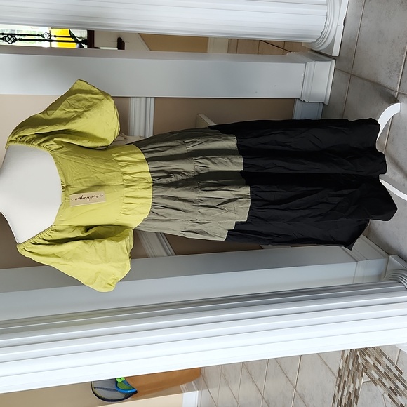 NWT ❗️ wishing waves olive green and black long dress small size - Picture 10 of 15